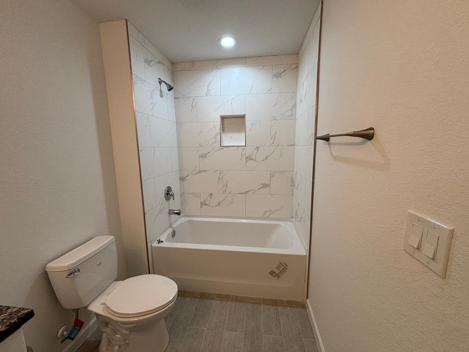 PORT CHARLOTTE SUB 17 - Residential Lease