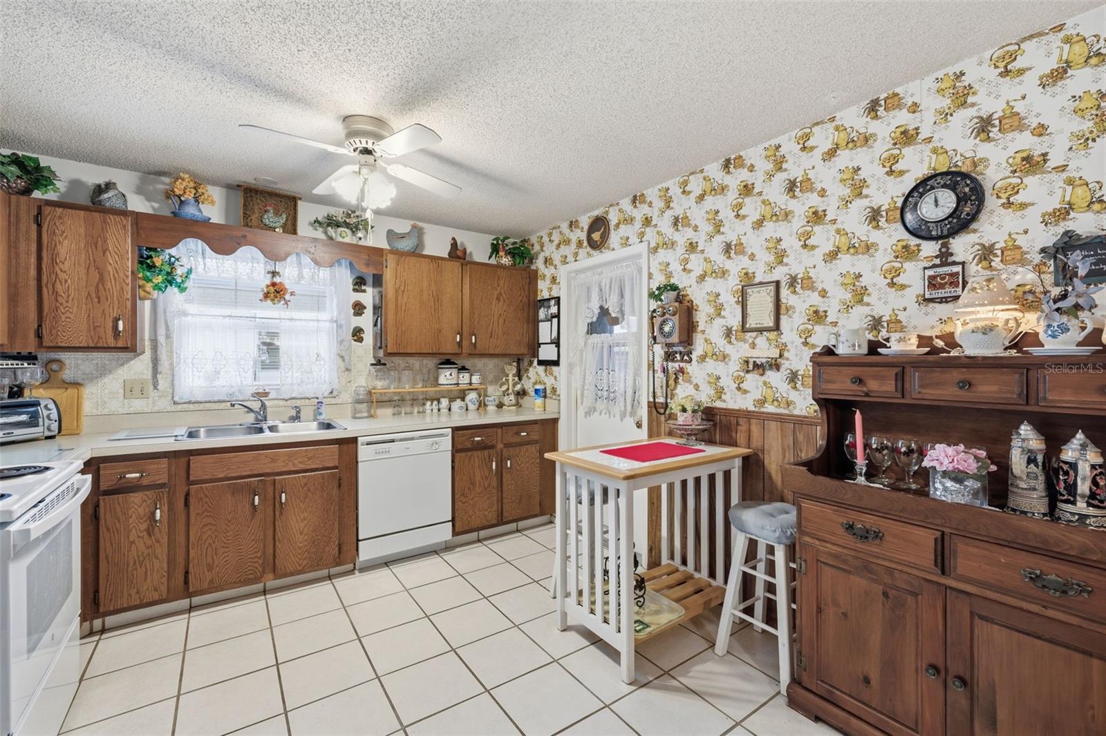 AUTUMN RUN - Residential