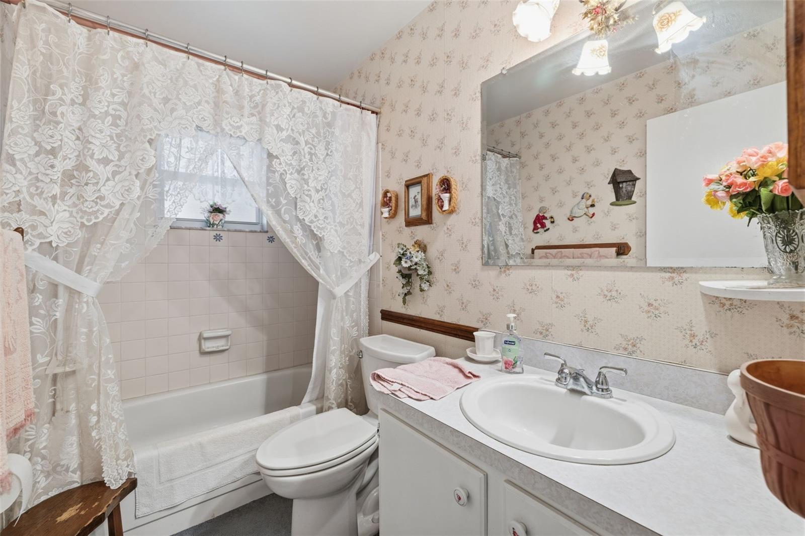 AUTUMN RUN - Residential