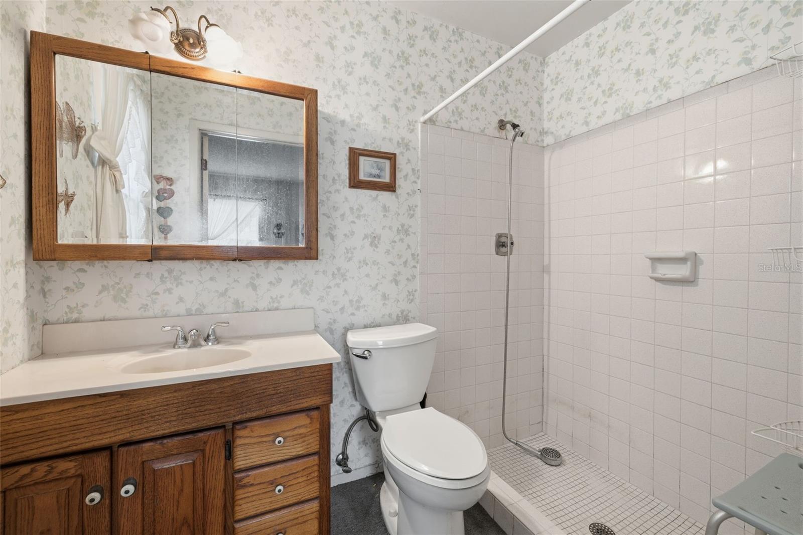 AUTUMN RUN - Residential