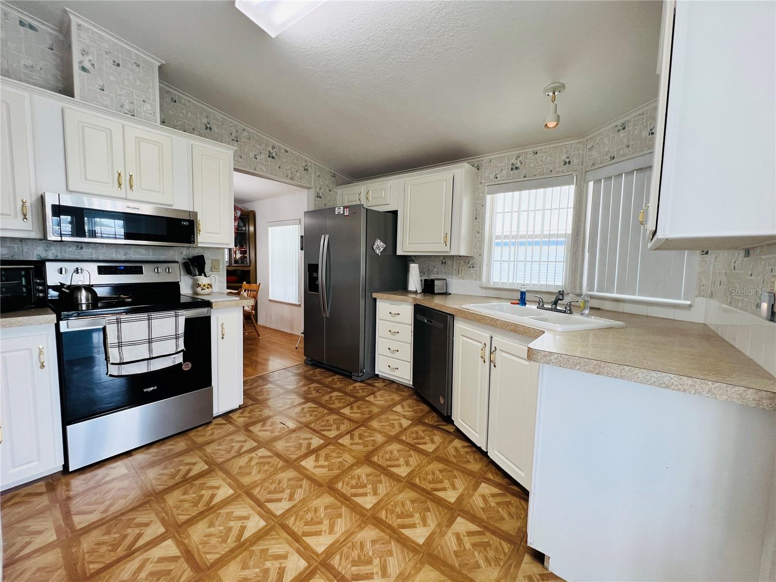 LAKE HIGHLANDER MOBILE HOME PARK UNREC - Residential