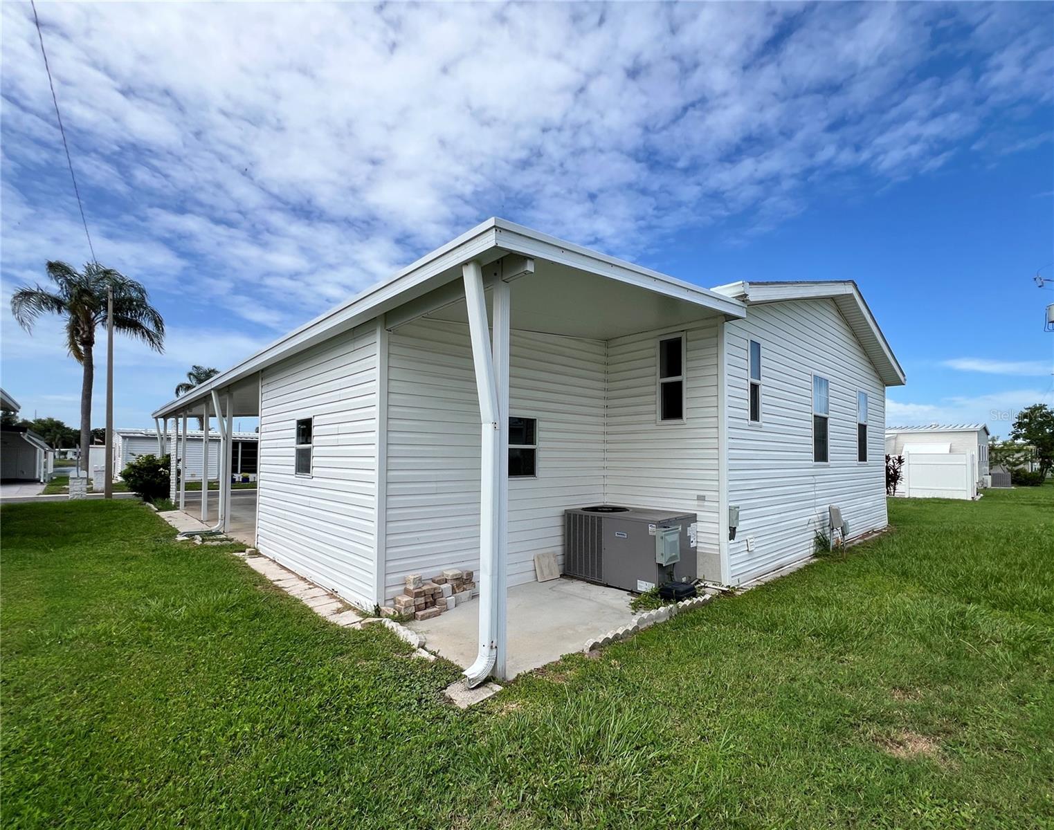 LAKE HIGHLANDER MOBILE HOME PARK UNREC - Residential