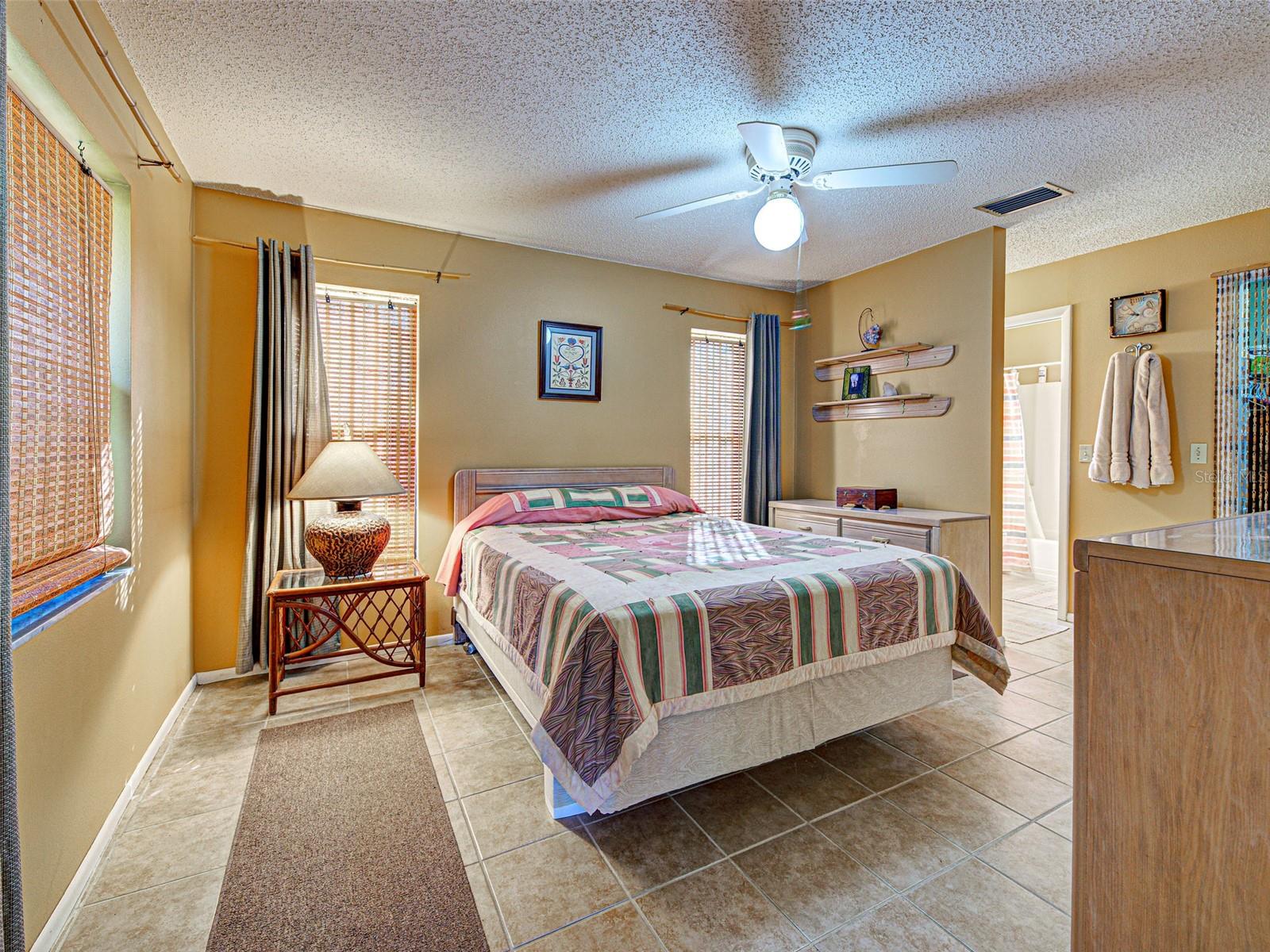 MARY TERRACE - Residential