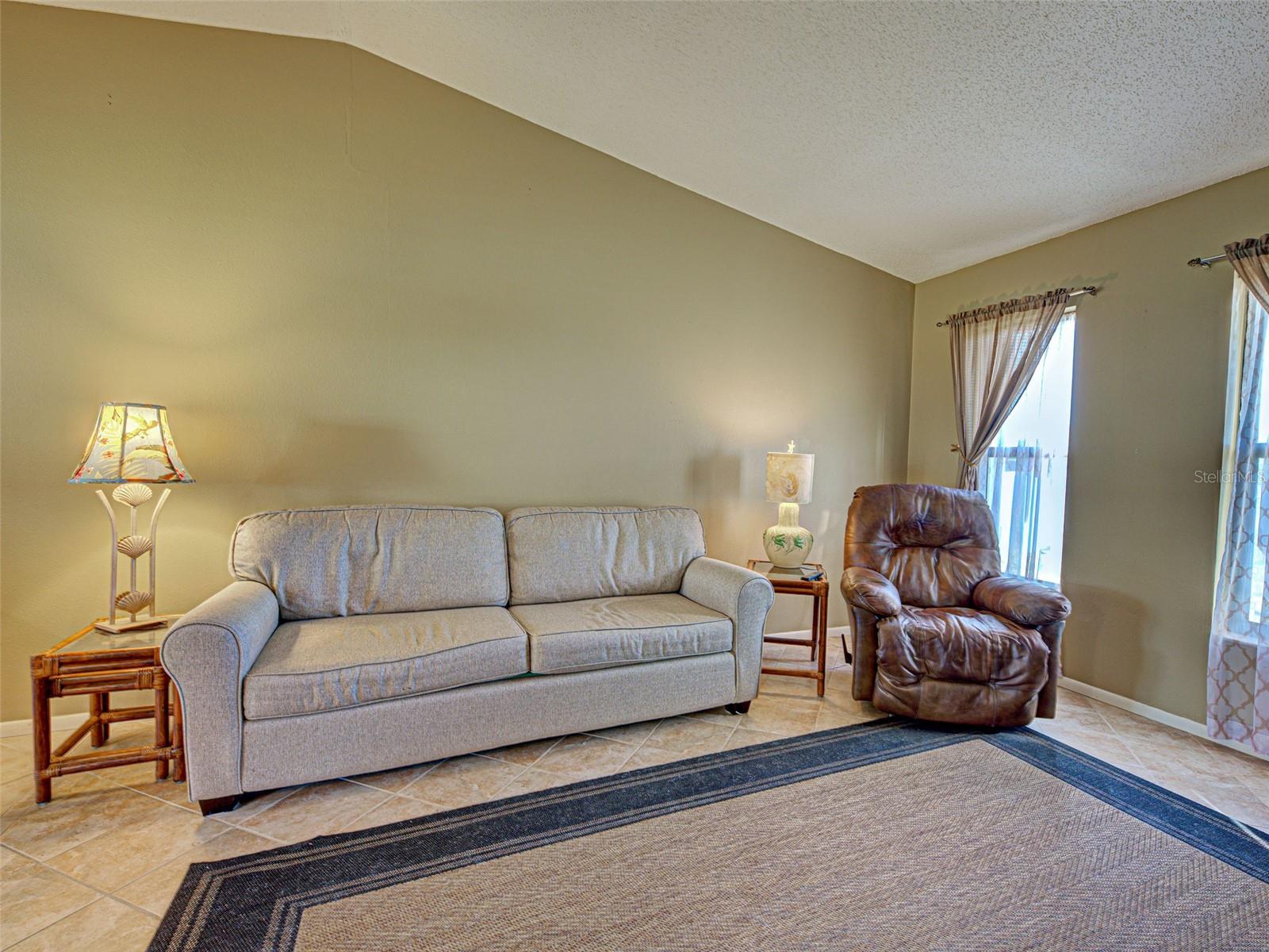 MARY TERRACE - Residential