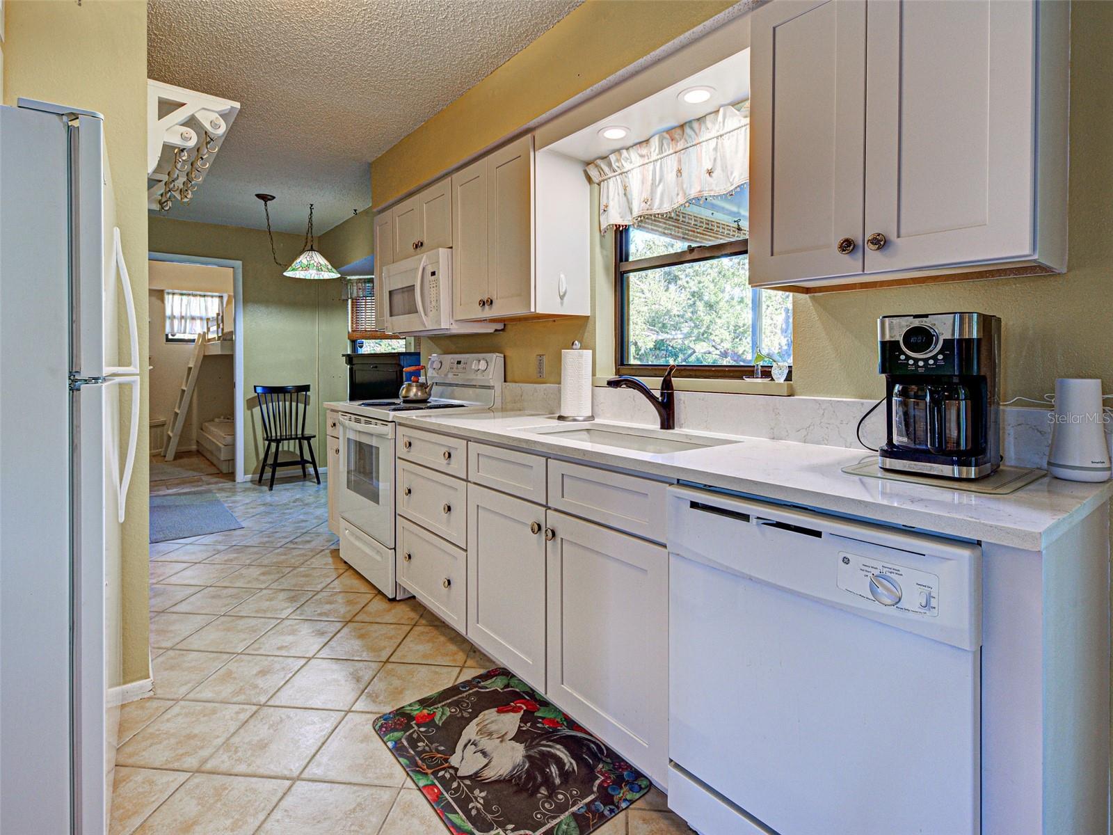 MARY TERRACE - Residential