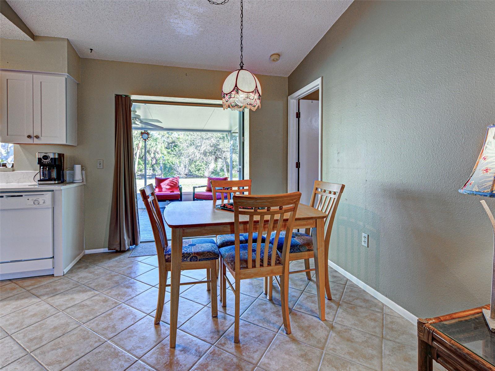 MARY TERRACE - Residential