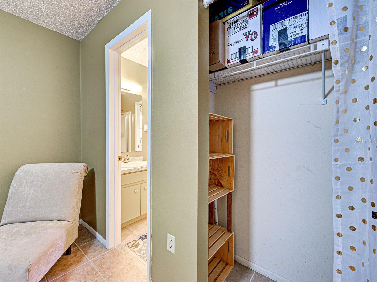 MARY TERRACE - Residential