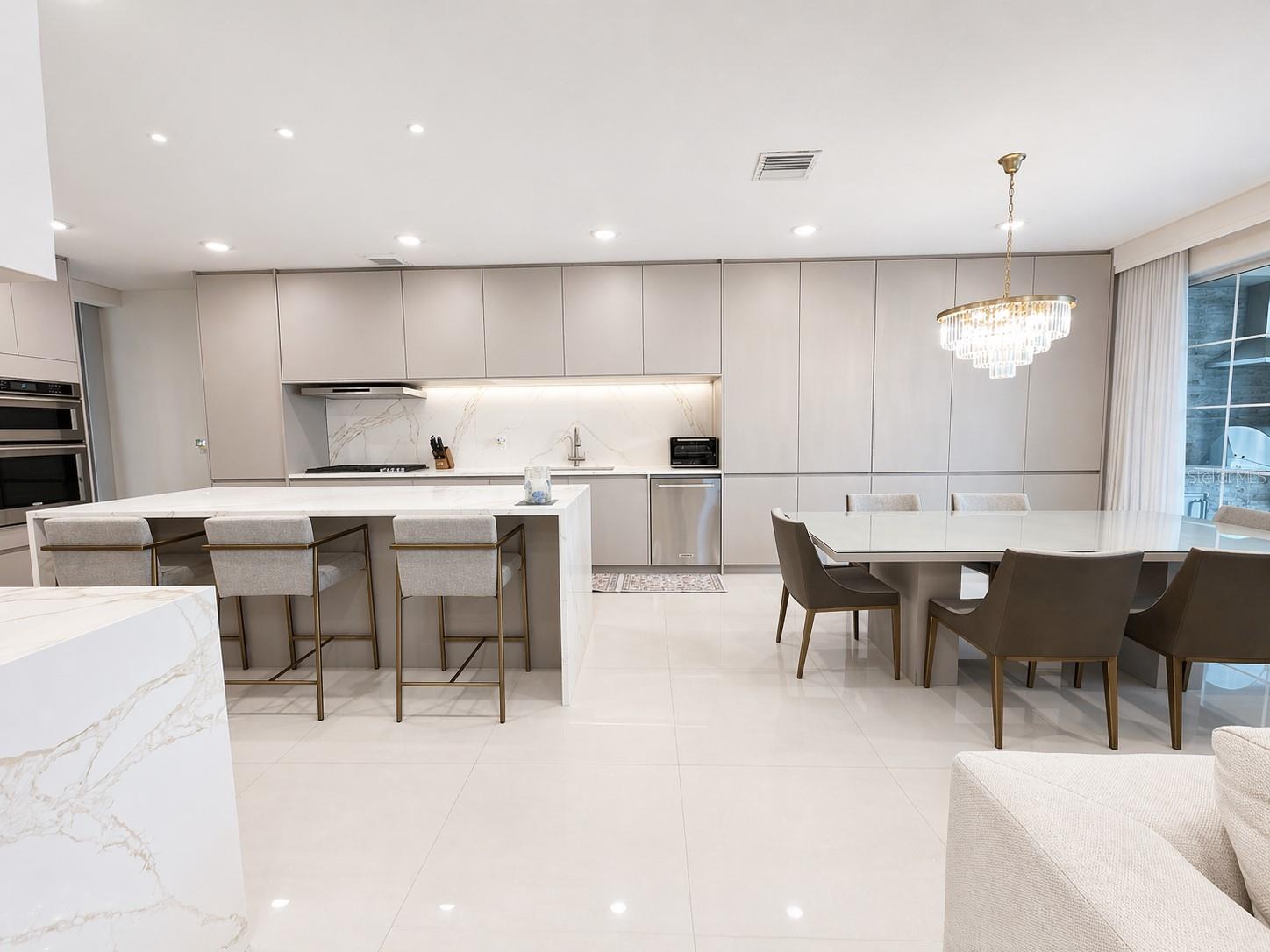LAKE BURDEN SOUTH PHASE 1 - Residential