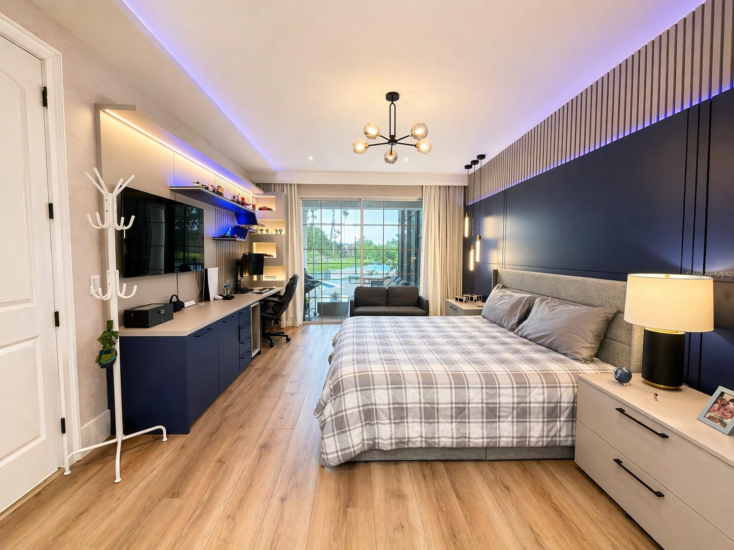 LAKE BURDEN SOUTH PHASE 1 - Residential
