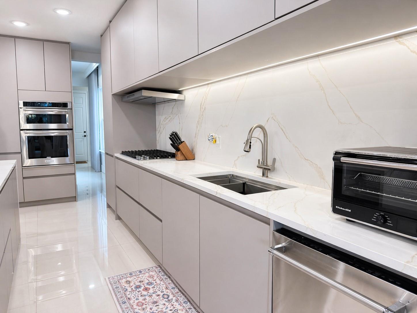 LAKE BURDEN SOUTH PHASE 1 - Residential