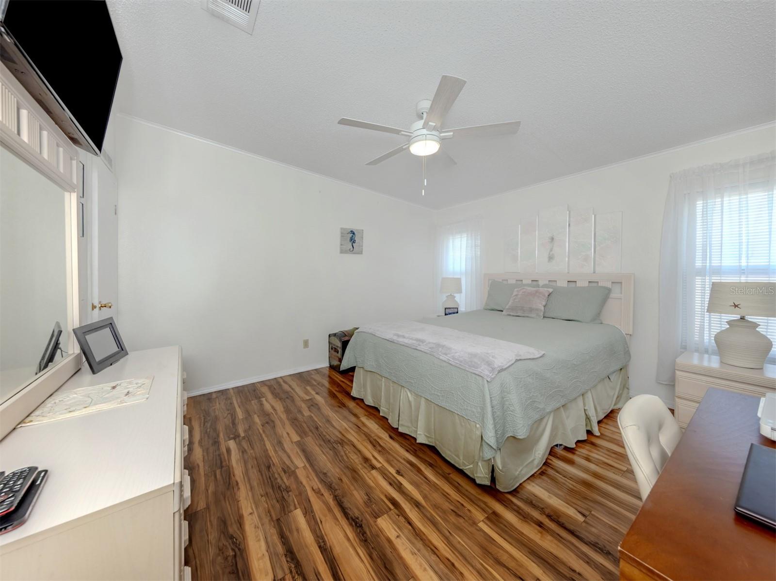 HARBOR ISLES IV - Residential