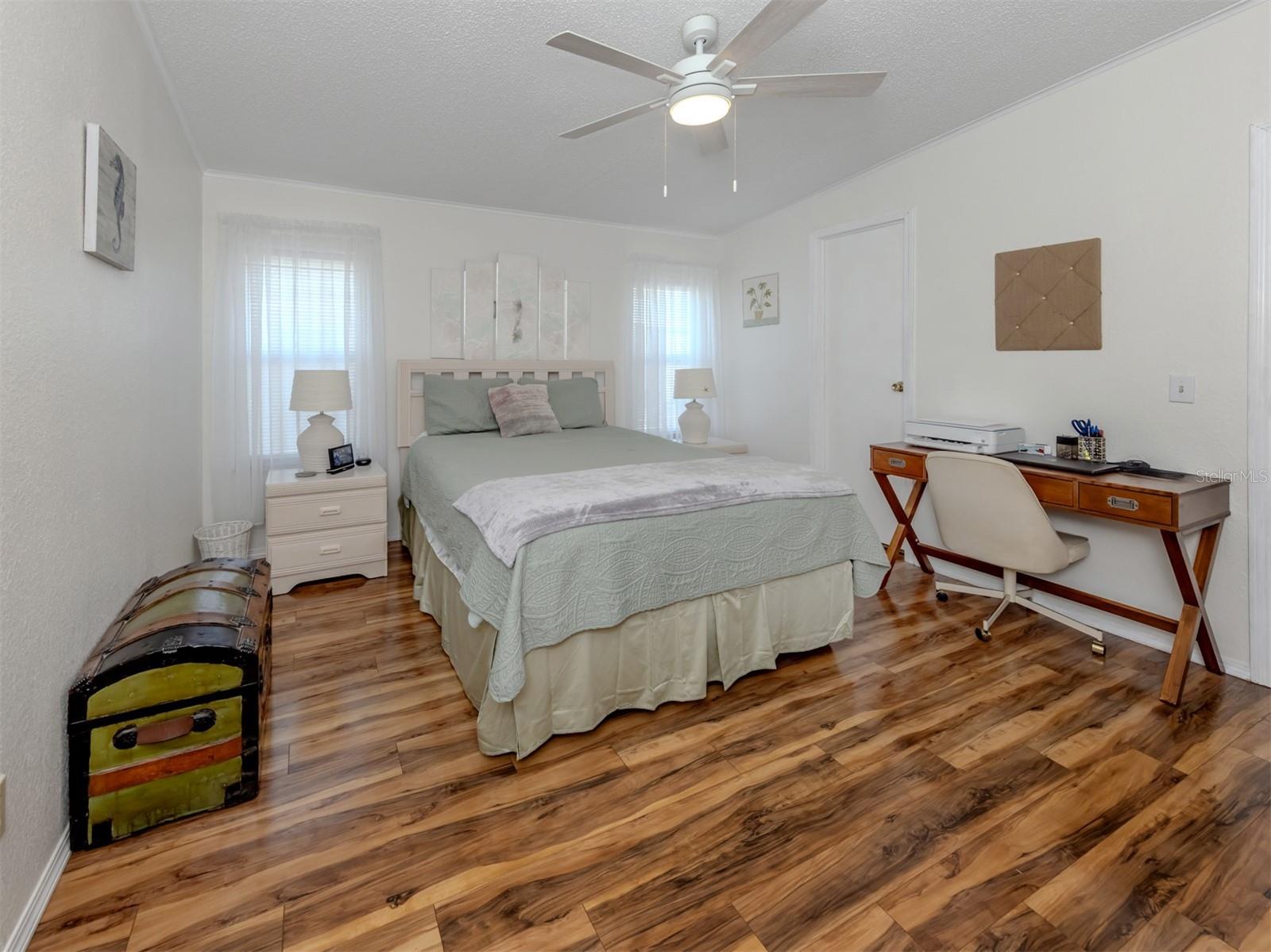 HARBOR ISLES IV - Residential