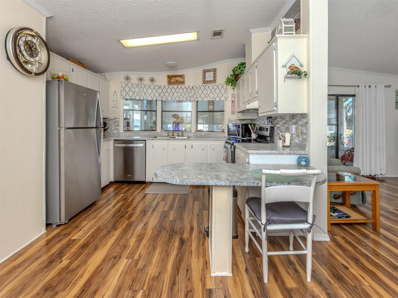 HARBOR ISLES IV - Residential