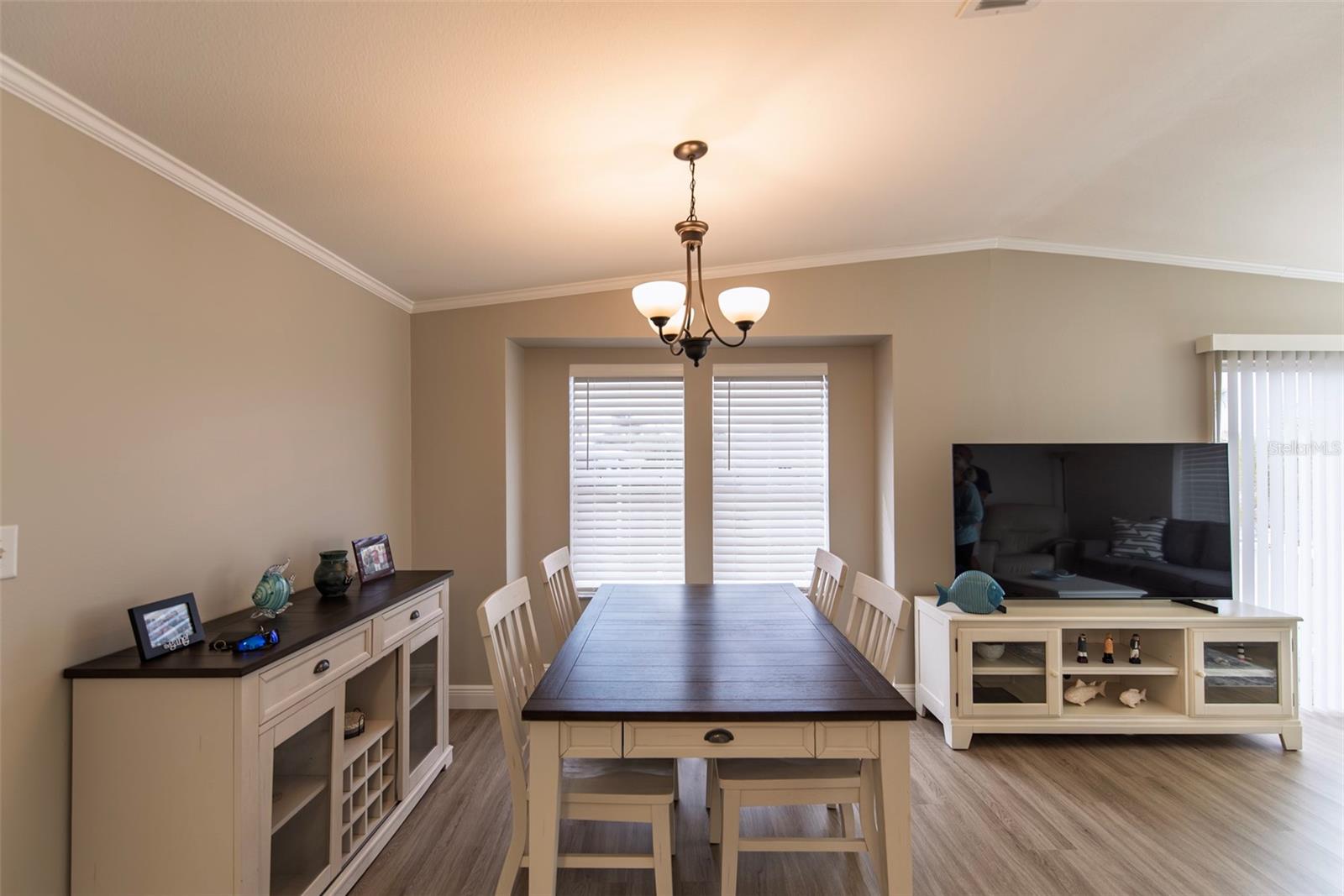 WINDMILL VILLAGE - Residential