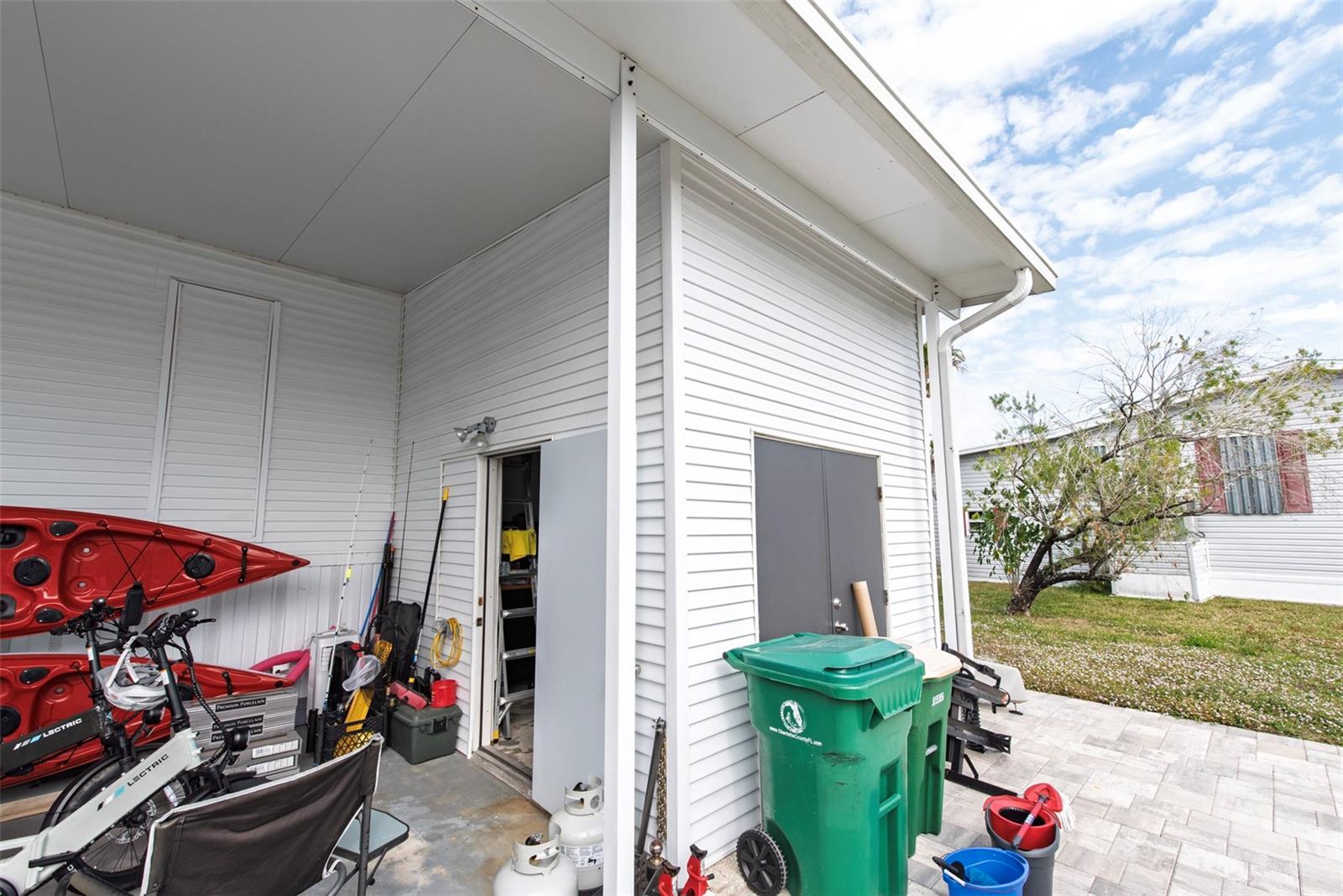 WINDMILL VILLAGE - Residential