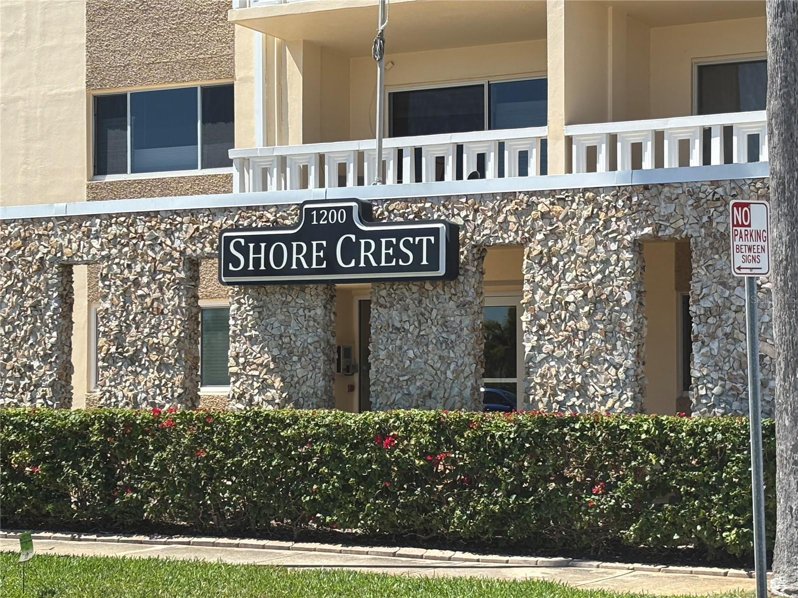 1200 N SHORE DRIVE NE 212