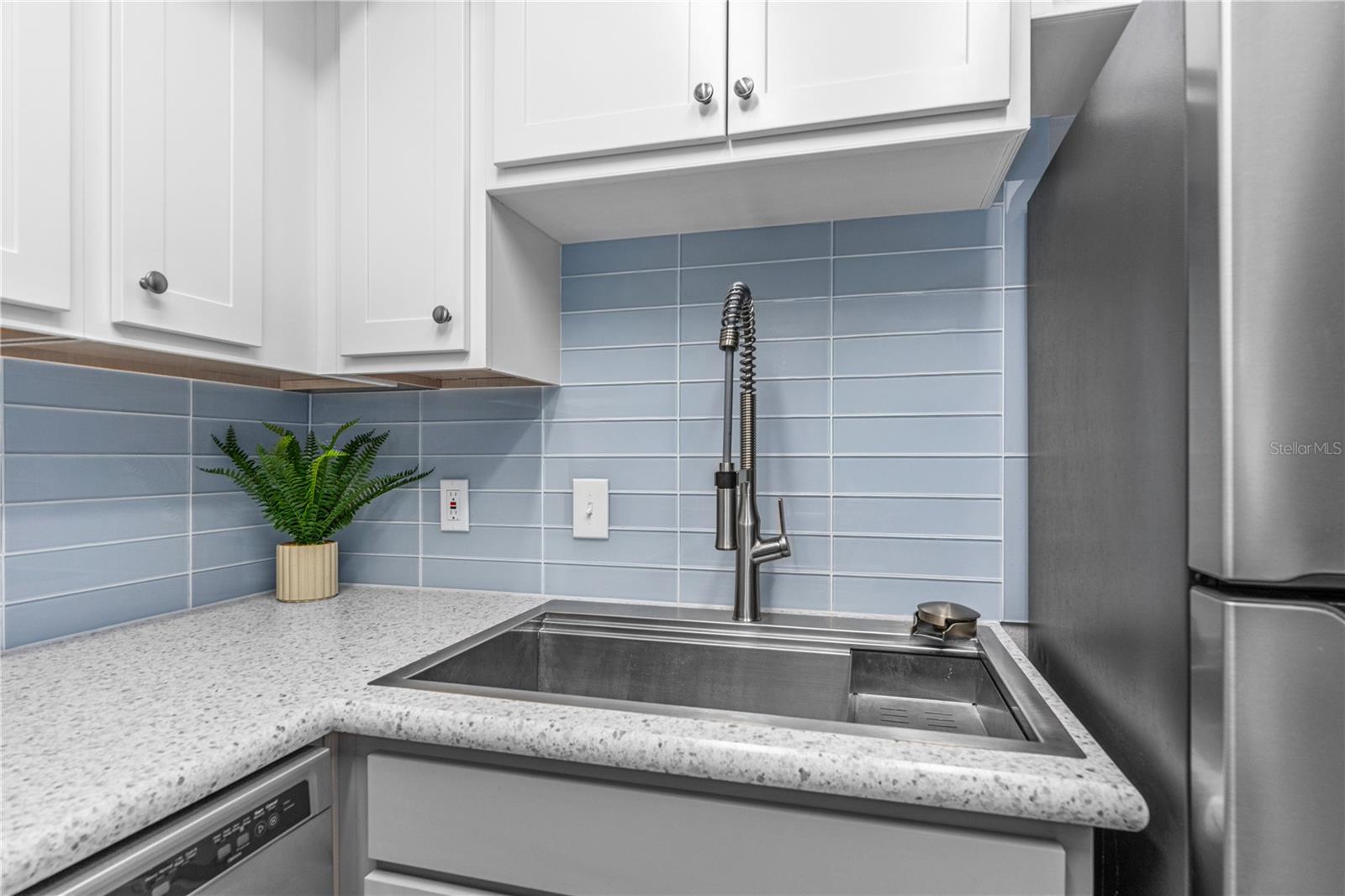 TRAILWOOD TOWNHOUSES PHASE II - Residential