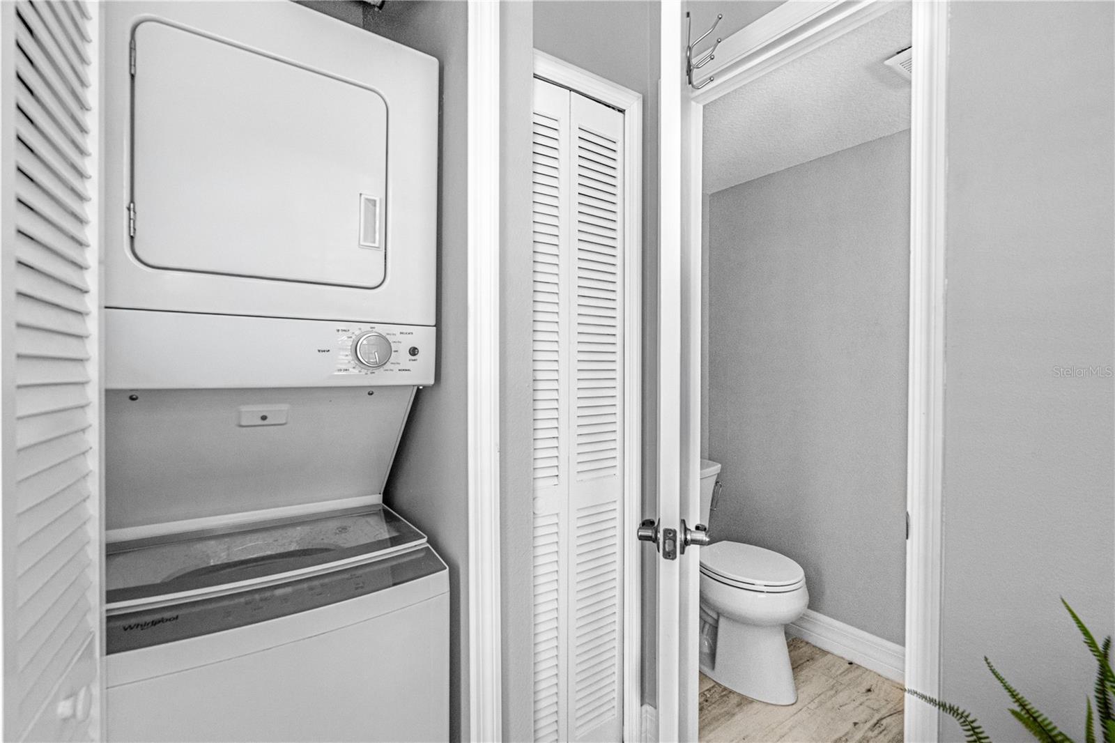 TRAILWOOD TOWNHOUSES PHASE II - Residential