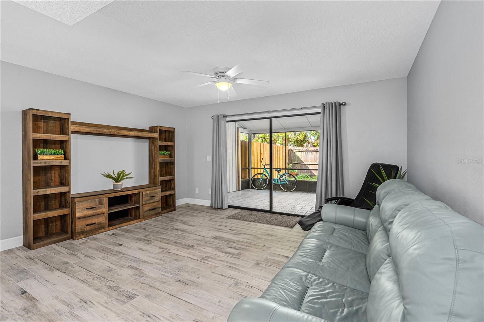 TRAILWOOD TOWNHOUSES PHASE II - Residential