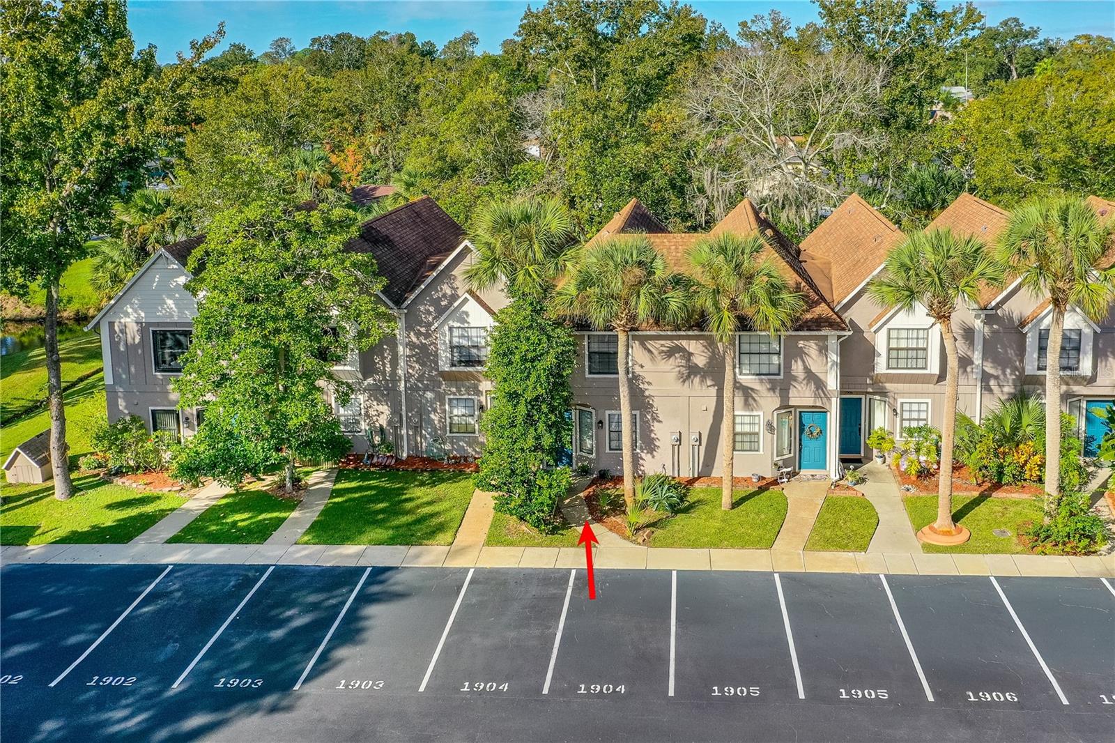 TRAILWOOD TOWNHOUSES PHASE II - Residential