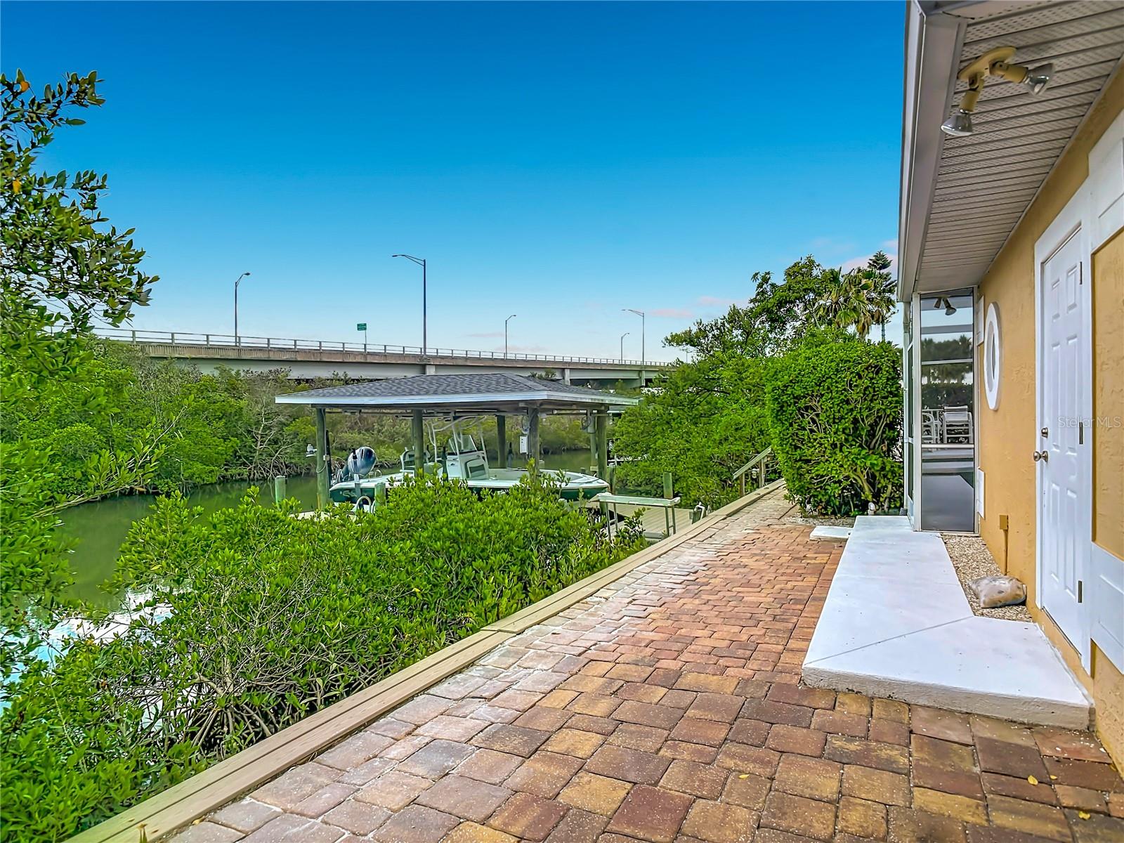 BOUCHELLES IS/CITY/NEW SMYRNA - Residential
