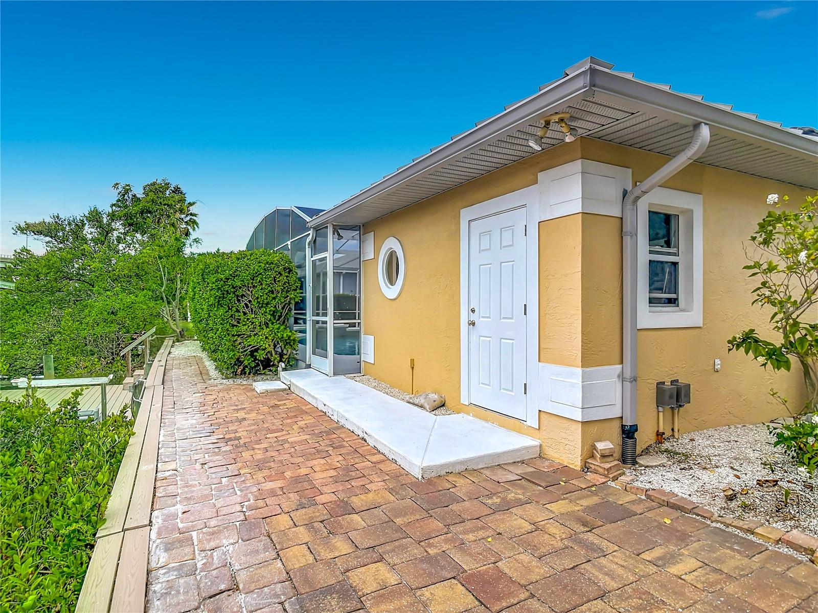 BOUCHELLES IS/CITY/NEW SMYRNA - Residential