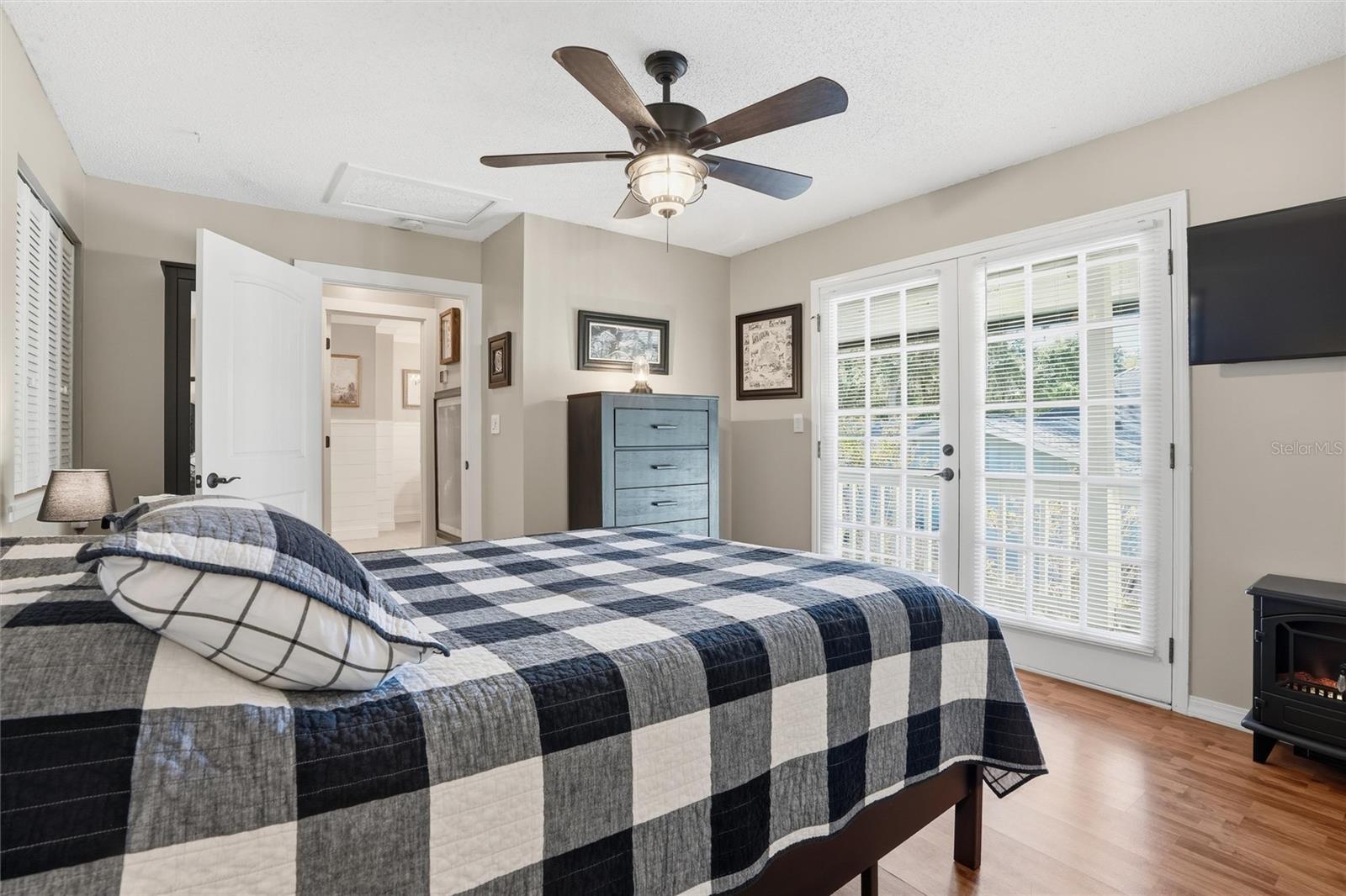 OCEAN OAKS - Residential