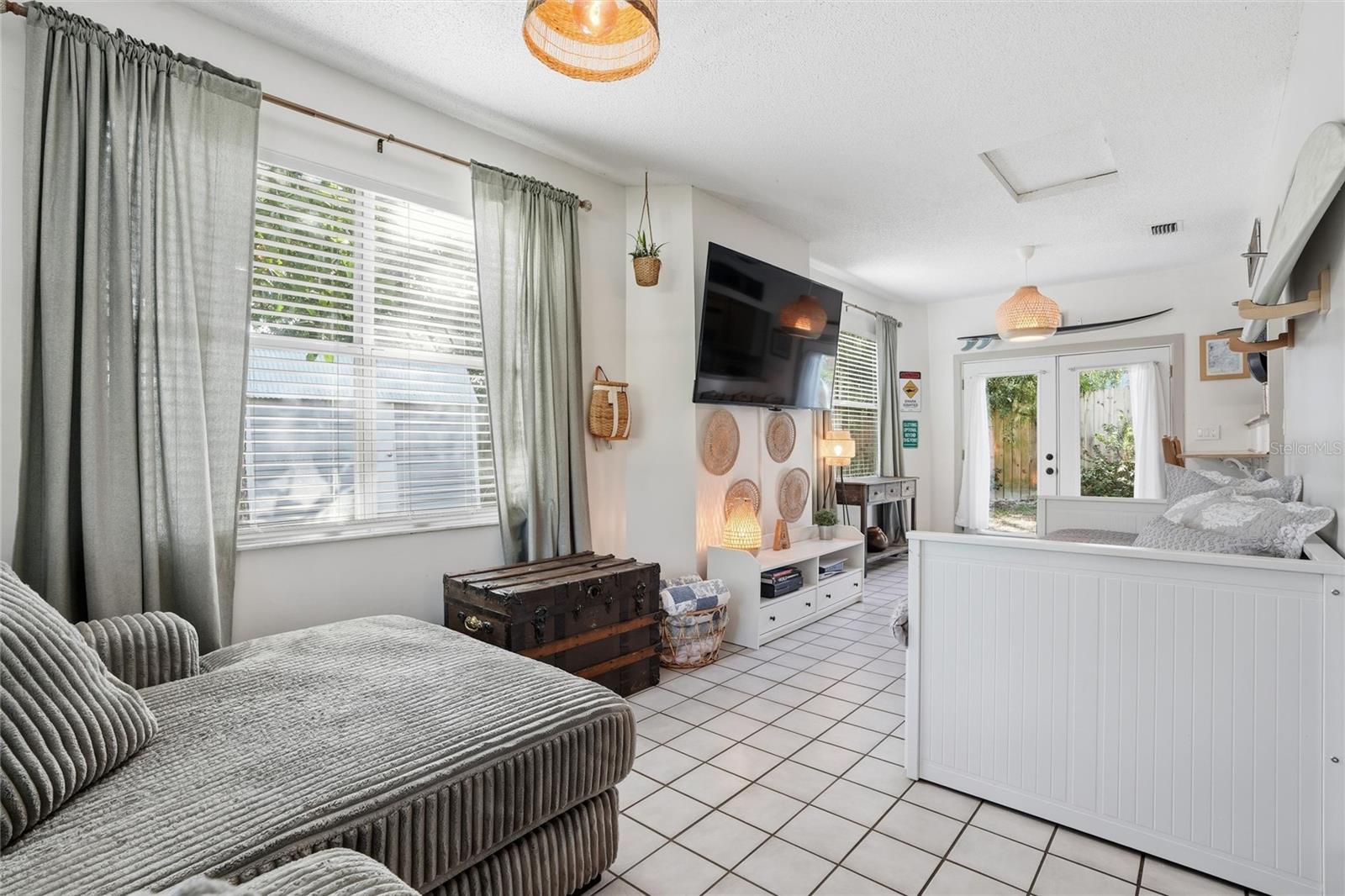 OCEAN OAKS - Residential