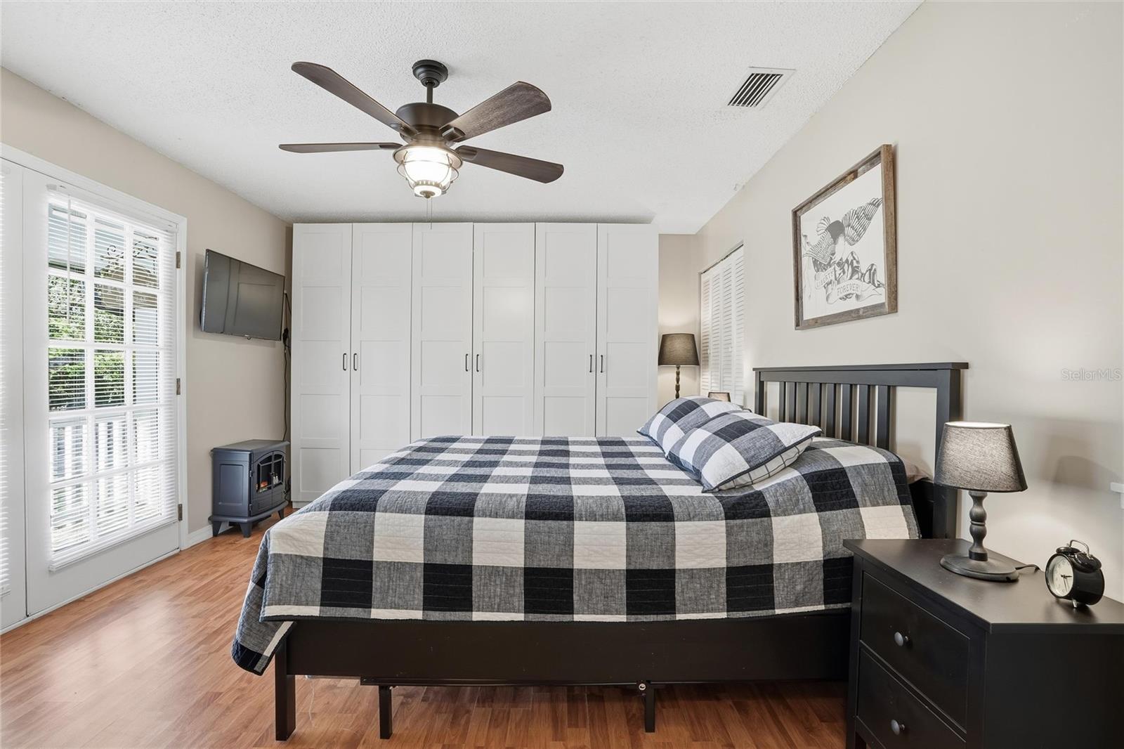 OCEAN OAKS - Residential