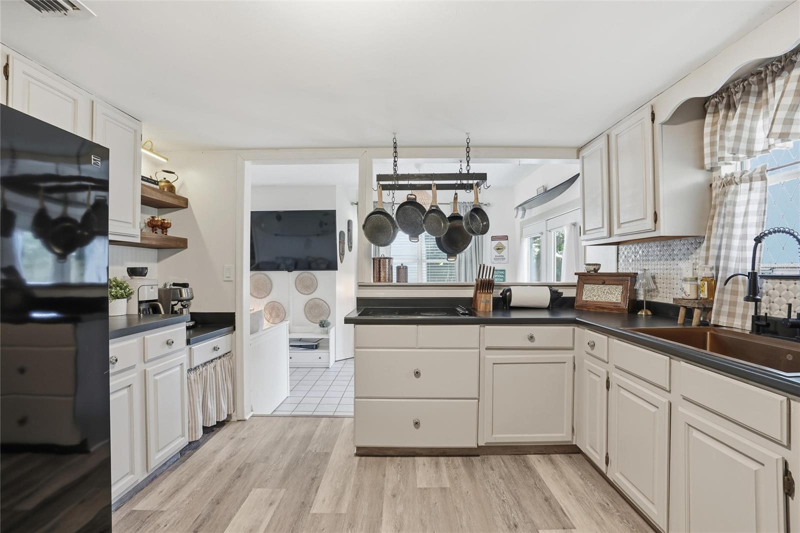 OCEAN OAKS - Residential