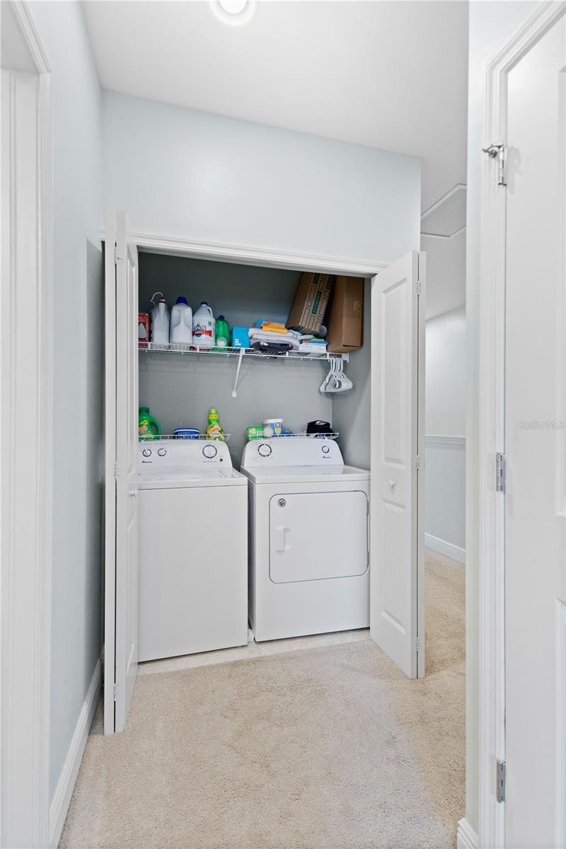 TOWNS AT LAKESIDE - Residential