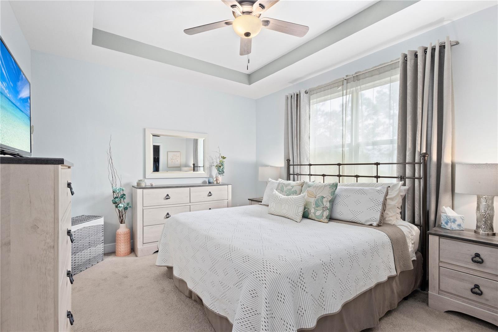 TOWNS AT LAKESIDE - Residential