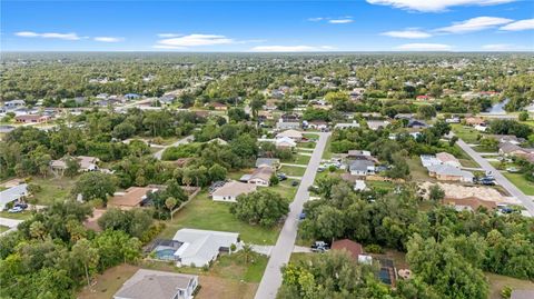 Single Family Residence in PORT CHARLOTTE FL 1343 ABSCOTT STREET 47.jpg