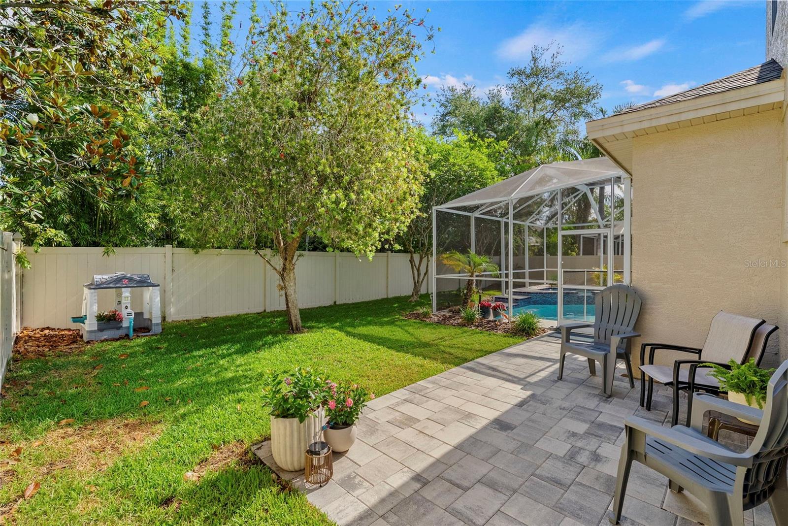 HARBOR GROVE - Residential