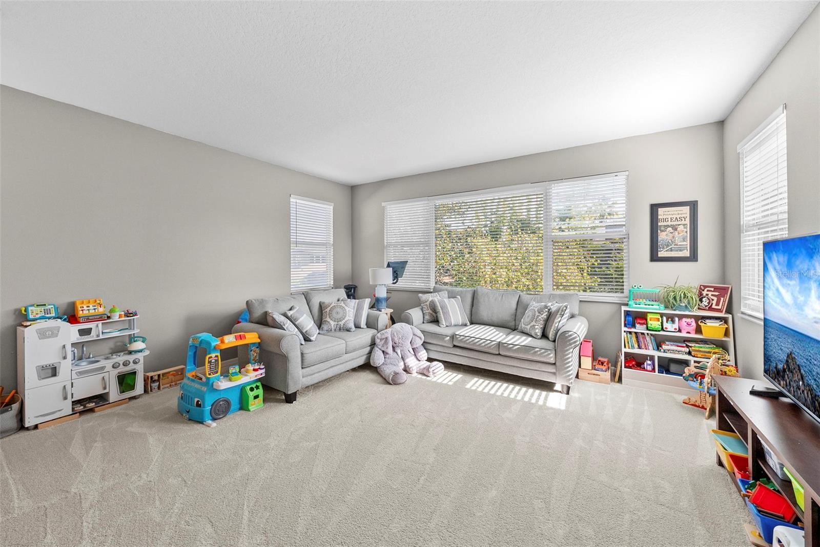 HARBOR GROVE - Residential