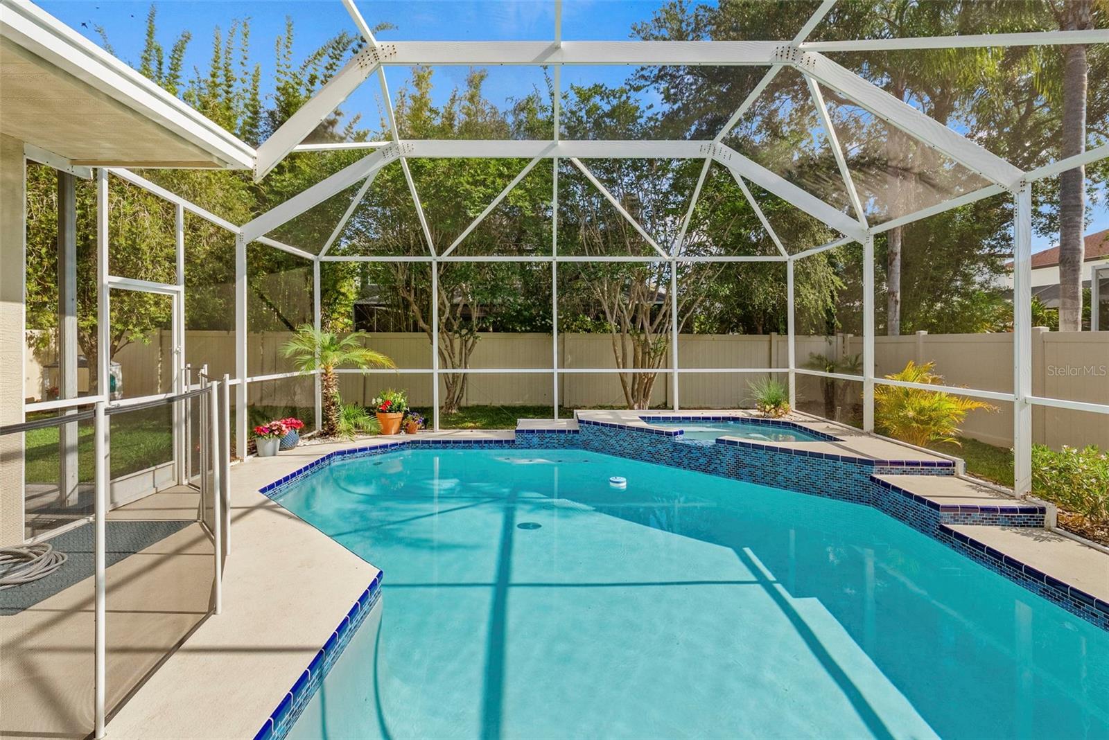 HARBOR GROVE - Residential