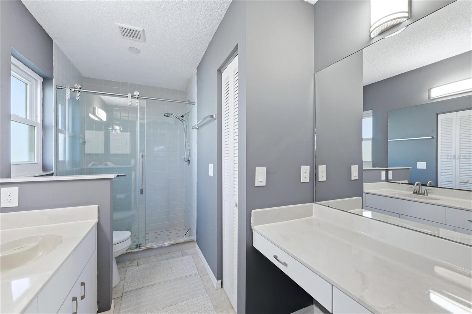 ROTONDA PEBBLE BEACH - Residential