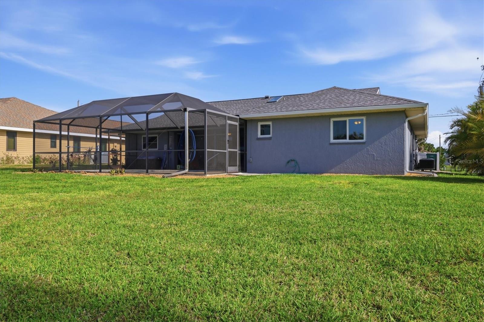 ROTONDA PEBBLE BEACH - Residential