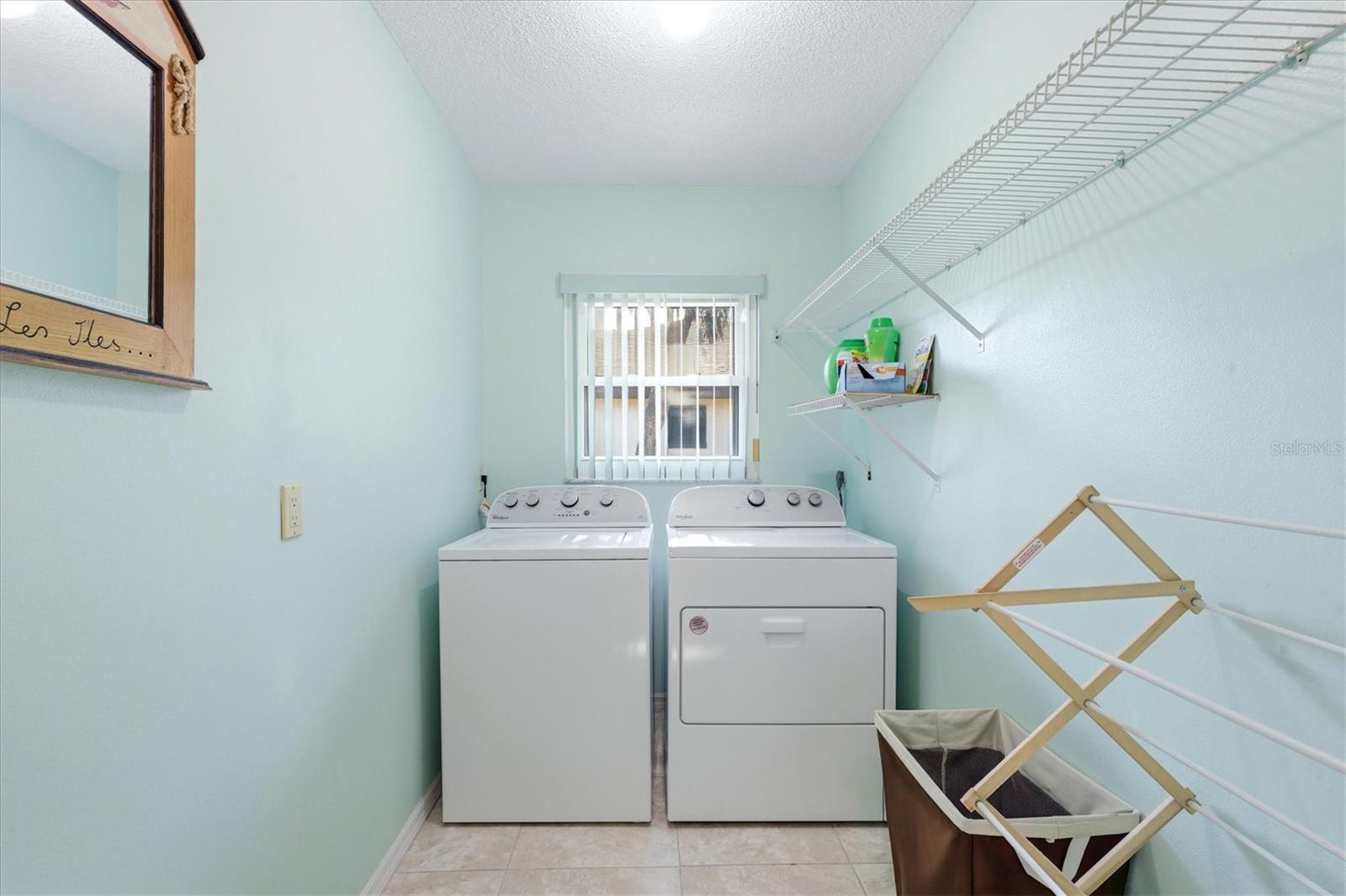 ROTONDA PEBBLE BEACH - Residential