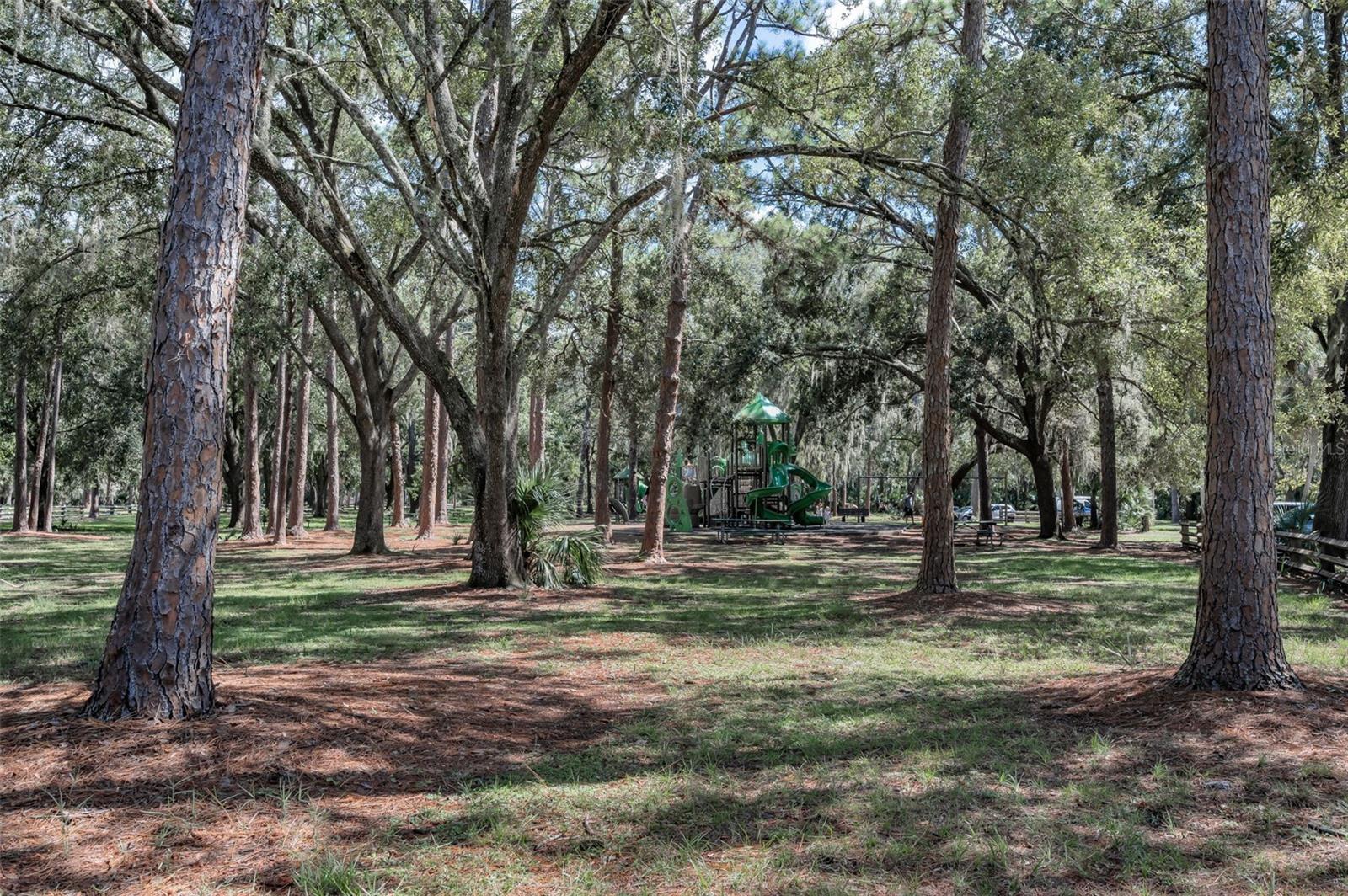 BROOKER CREEK - Residential