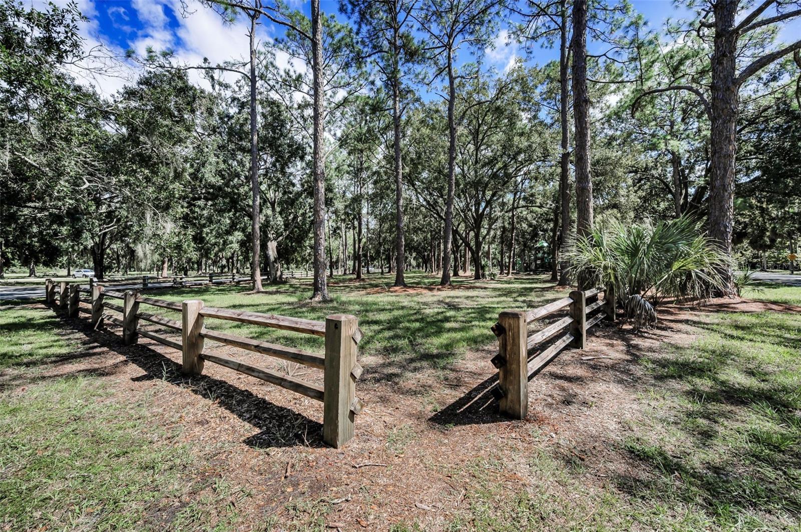 BROOKER CREEK - Residential