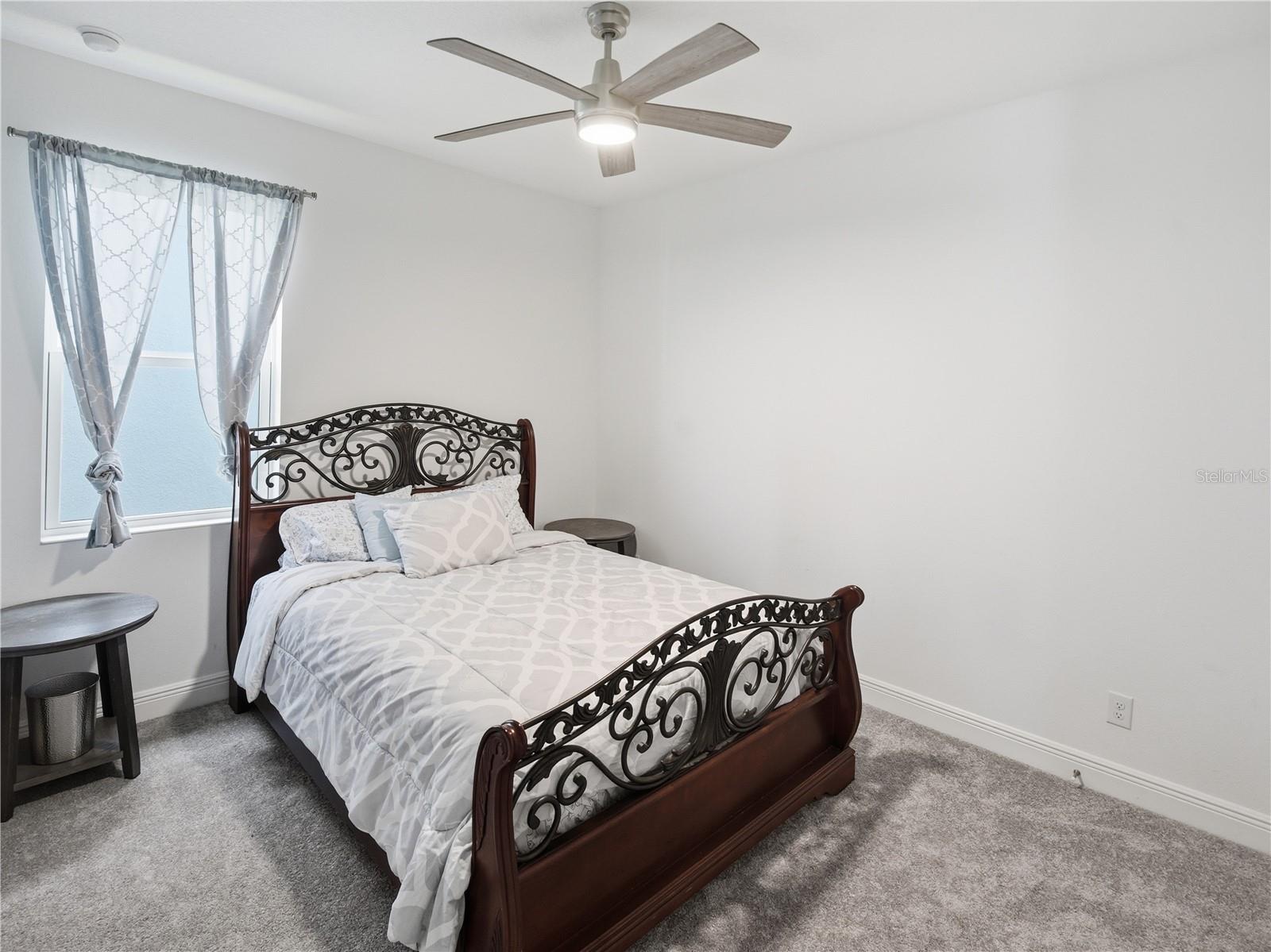 HANOVER LAKES PH 4 - Residential