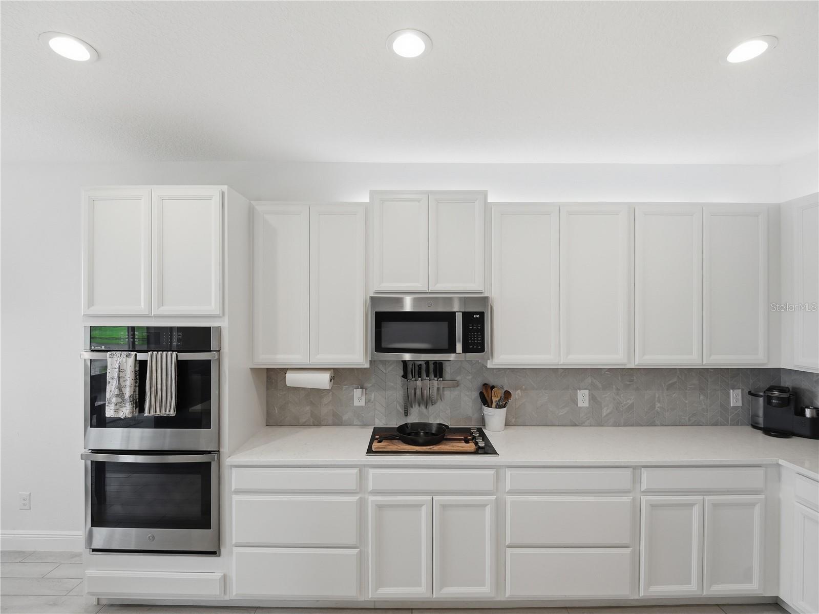HANOVER LAKES PH 4 - Residential