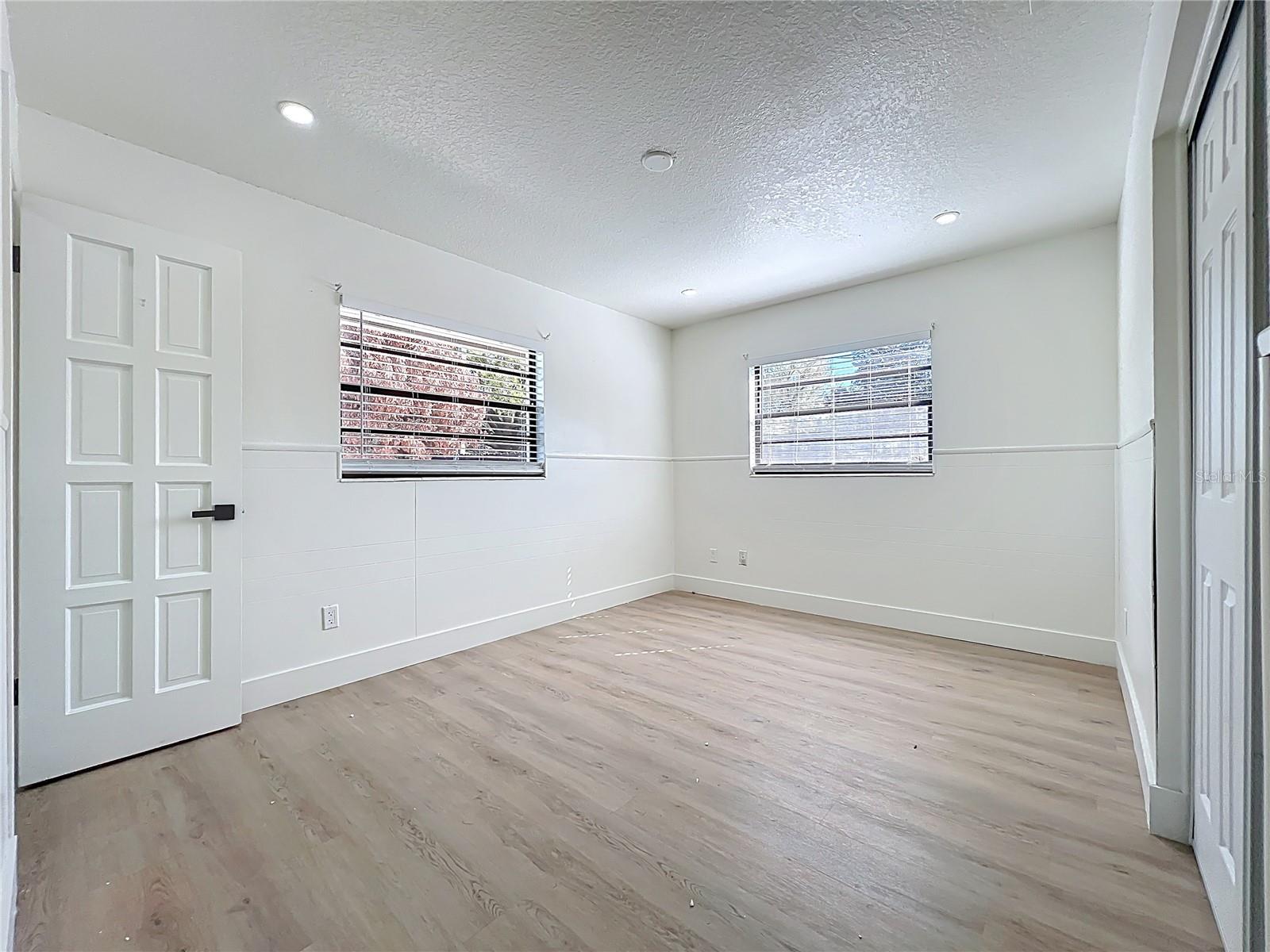 EASTBROOK SUB UNIT 11 - Residential Lease
