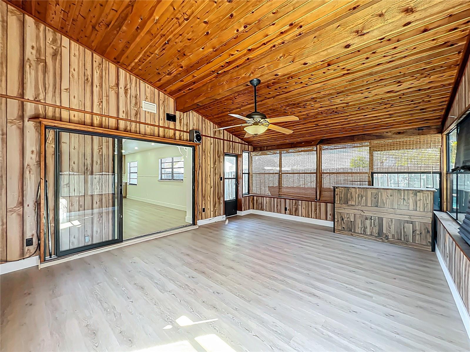 EASTBROOK SUB UNIT 11 - Residential Lease