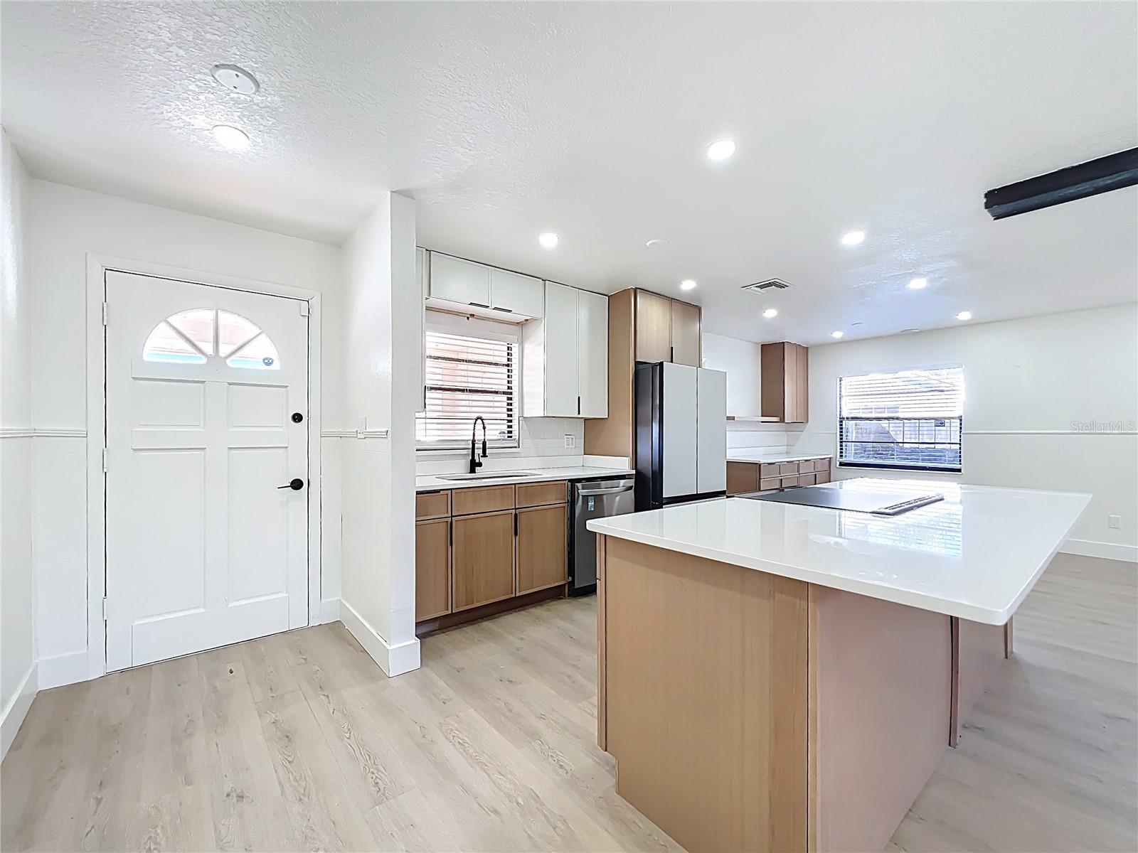 EASTBROOK SUB UNIT 11 - Residential Lease