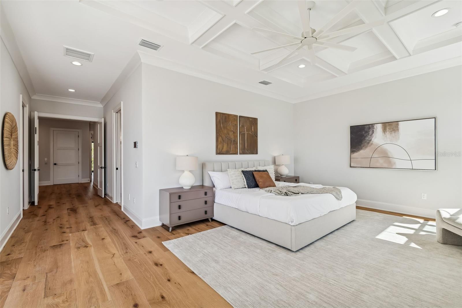 SUNSET PARK ISLES UN #1 - Residential