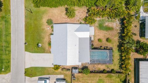 A home in PORT CHARLOTTE