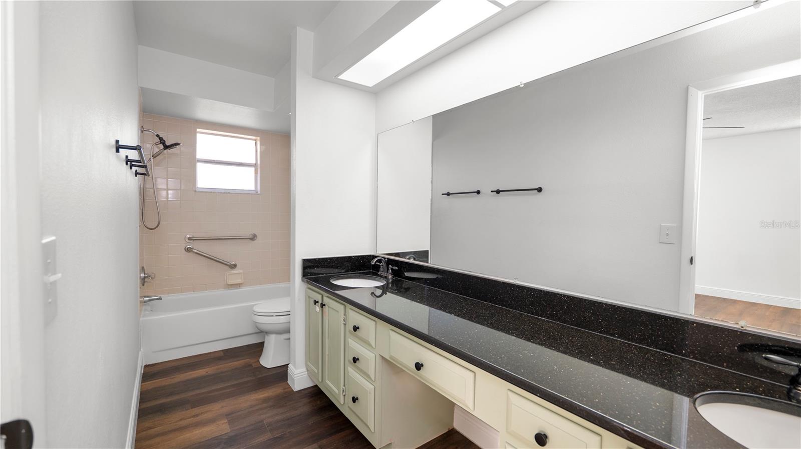 HIGHLAND LAKES ESTATES - Residential