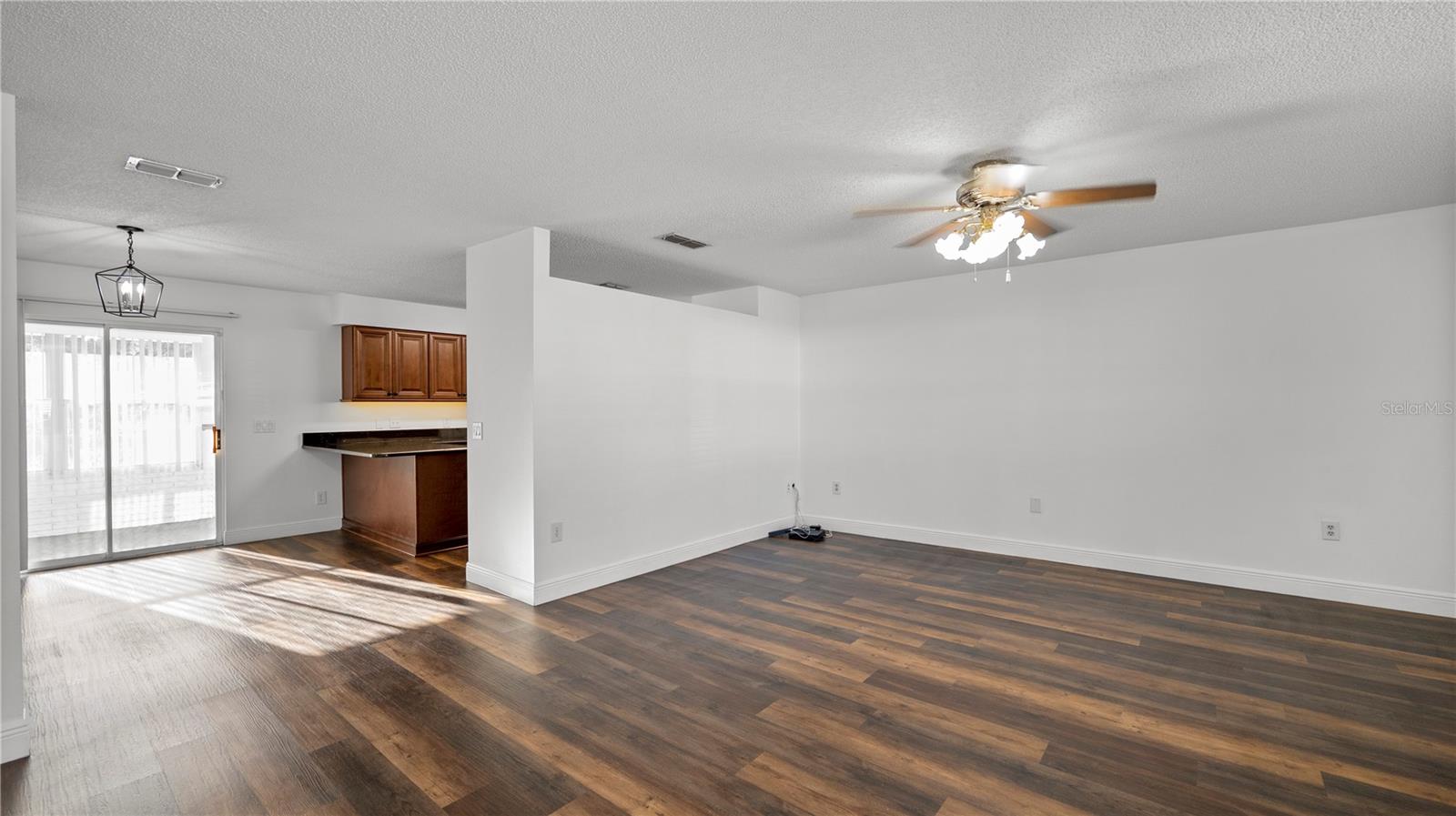 HIGHLAND LAKES ESTATES - Residential